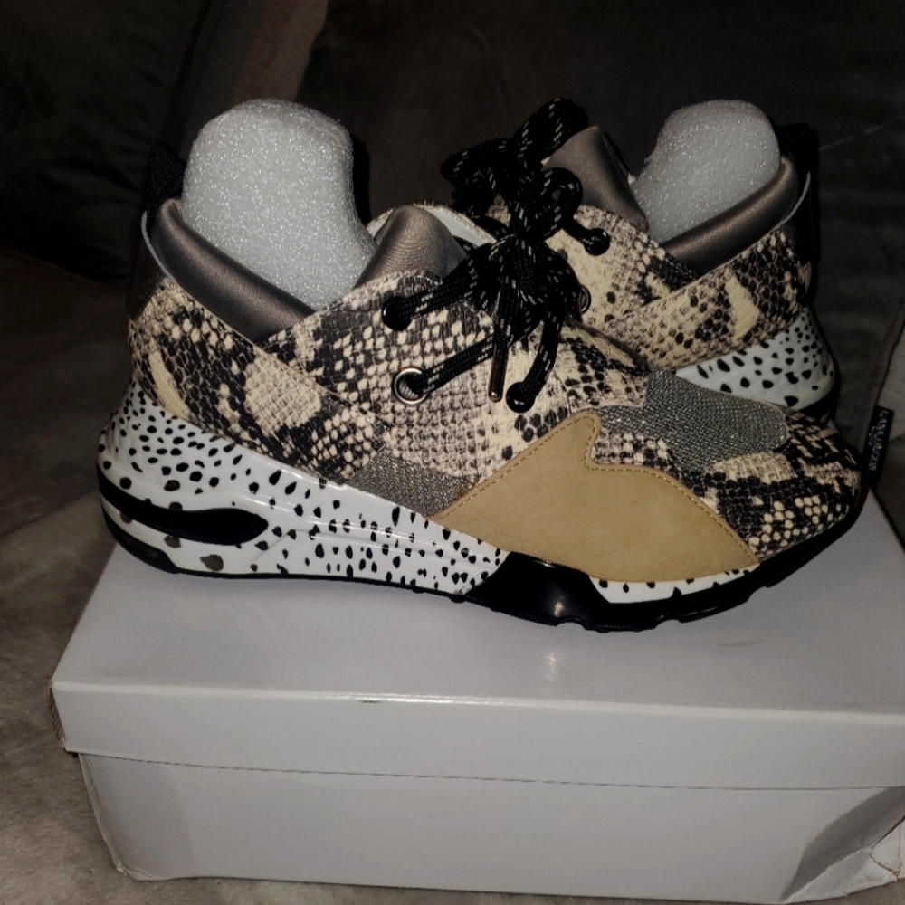Steve Madden Cliff Natural Snake Sneakers